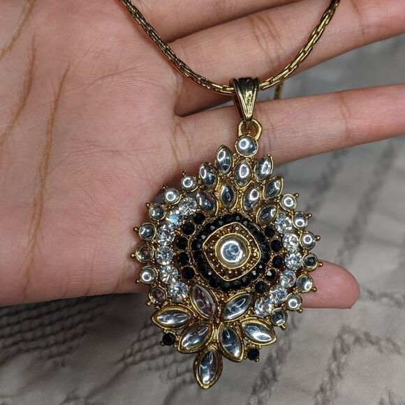 Jewelry - Beautiful necklace :)  